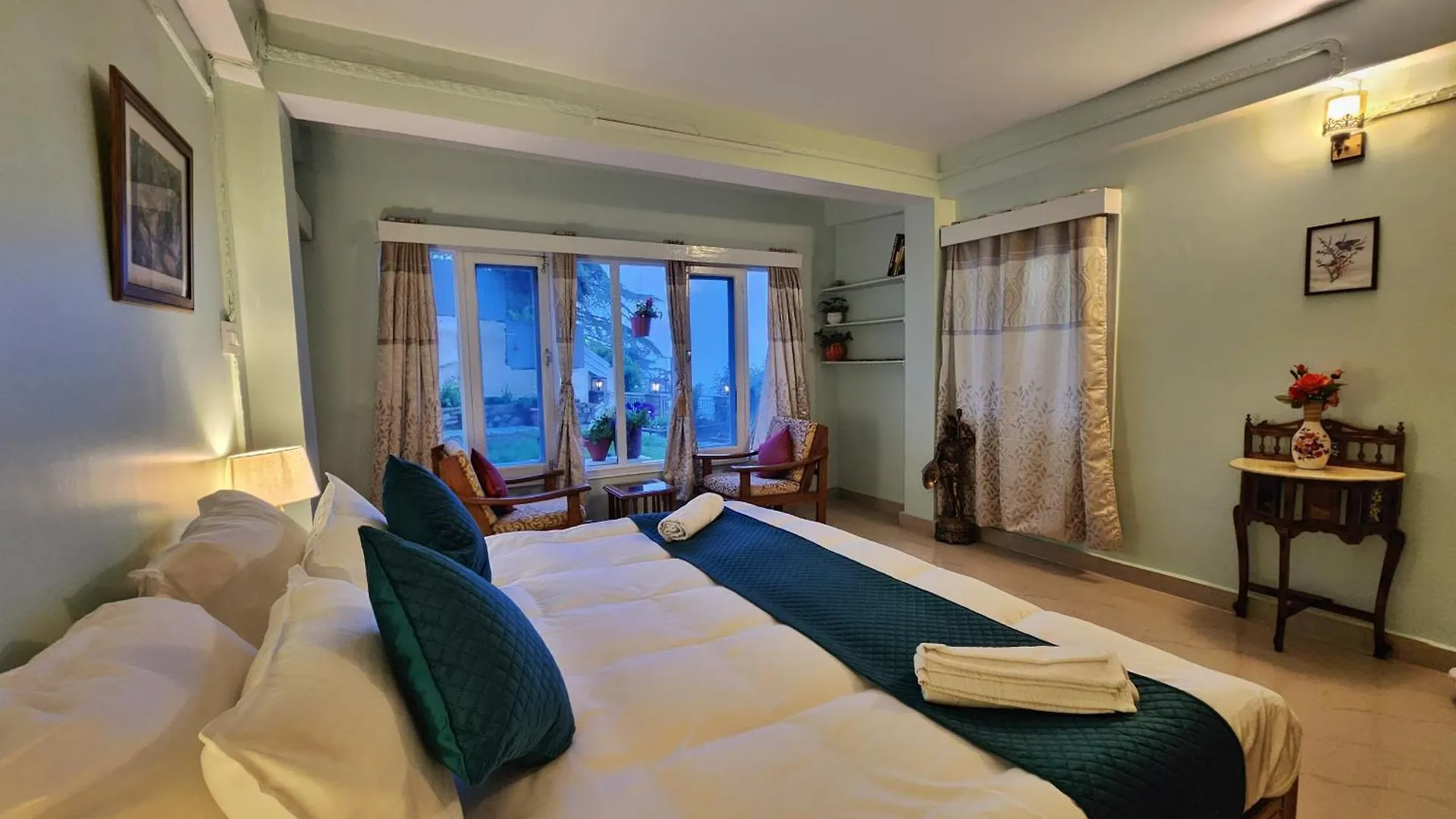 Aaram Baagh Simla Apartment 0*, Shimla